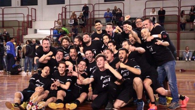 Ferrara United promosso