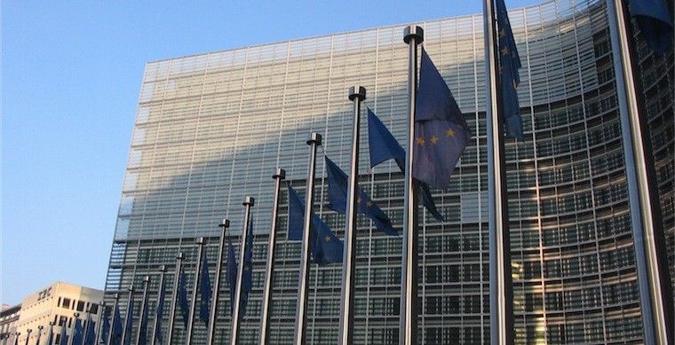 L’UE ha tagliato gli investimenti sulla Banda Larga