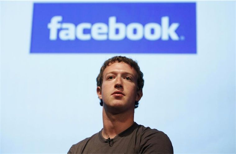 Facebook: stop al servizio @facebook.com