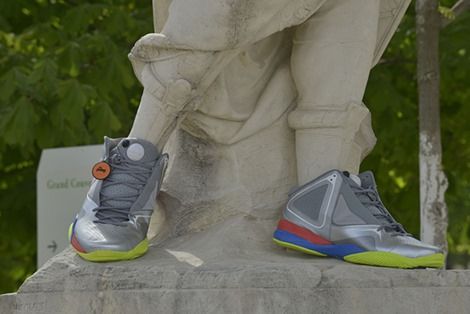 Le statue di Parigi hanno le scarpe