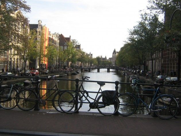 Canale Ad Amsterdam