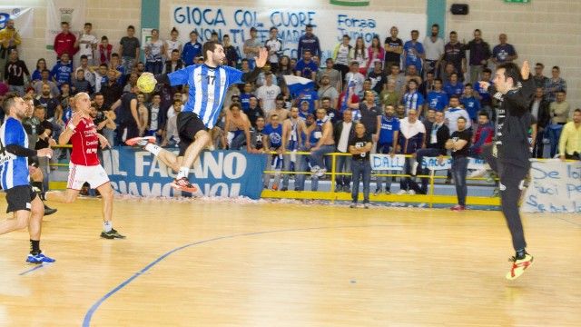 De Santis in contropiede contro Carpi